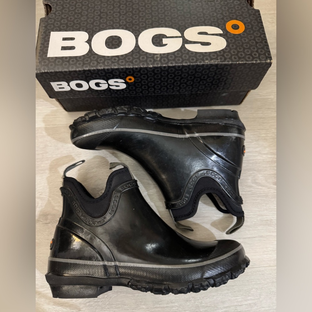 NWT! BOGS Harper Women’s Black Rubber Rain (all weather) Boots - 6 - Picture 4 of 10